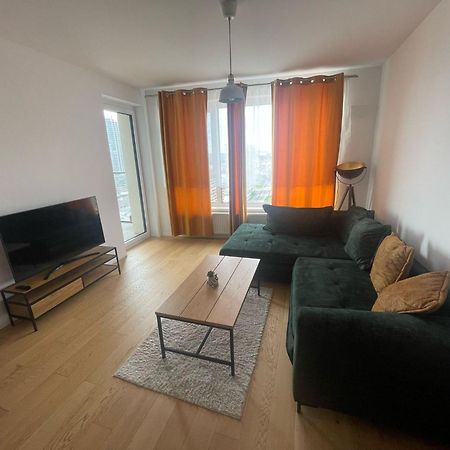 New Downtown Apartment Couple Minute From The Old Town Братислава Экстерьер фото
