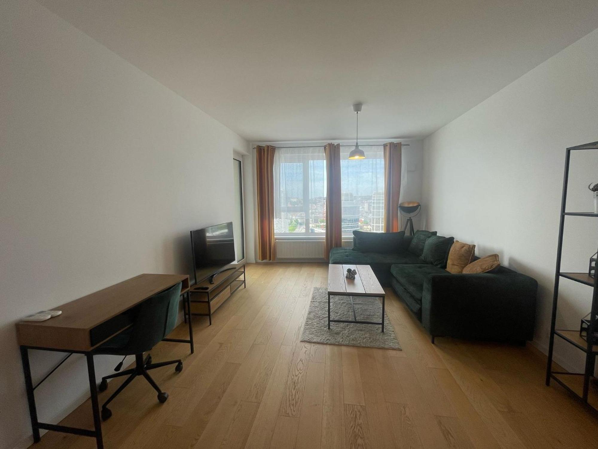 New Downtown Apartment Couple Minute From The Old Town Братислава Экстерьер фото